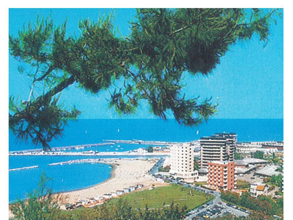 Hotel Glenn Rimini Ngoại thất bức ảnh