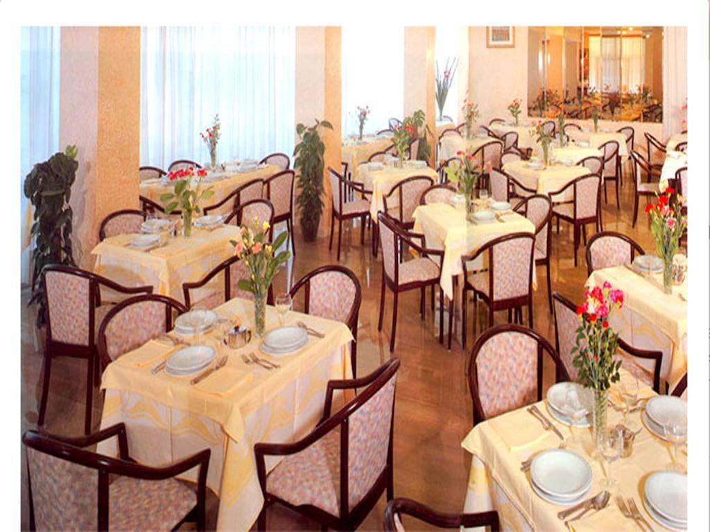 Hotel Glenn Rimini Ngoại thất bức ảnh